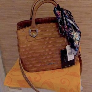 ✨NWT London Fog Bag